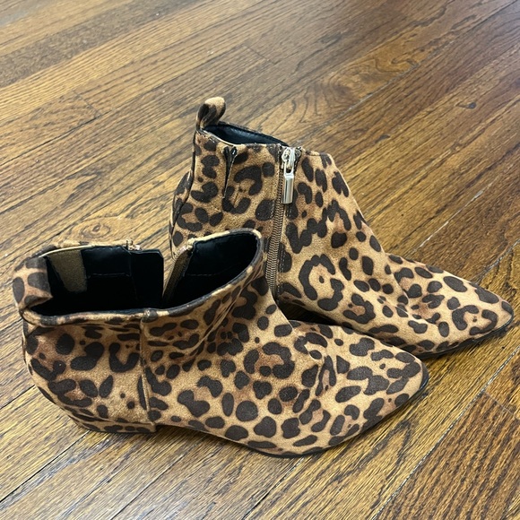 A New Day Leopard print booties - Picture 4 of 7